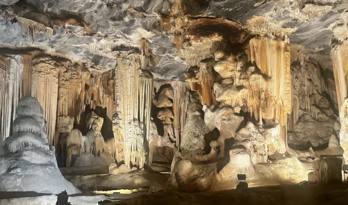 Cango Caves Outdsthoorn